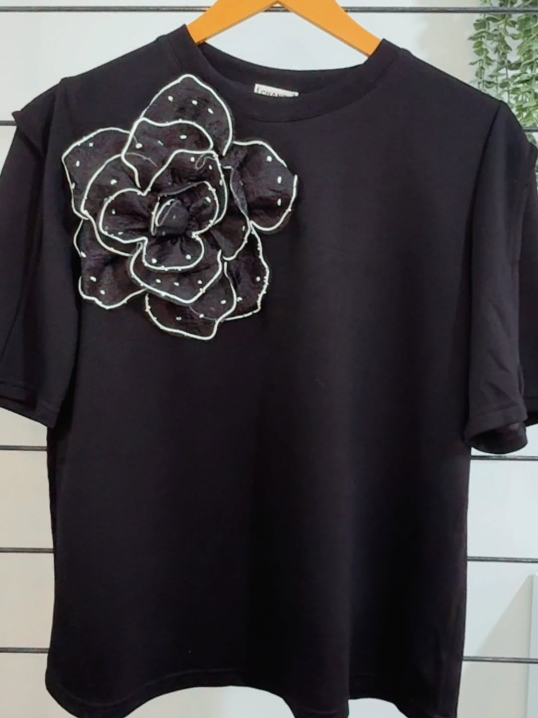 بلوز شیک سفید و مشکی