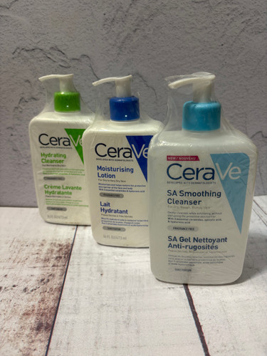 دارای پاکنندگی ملایم پوست از چربی